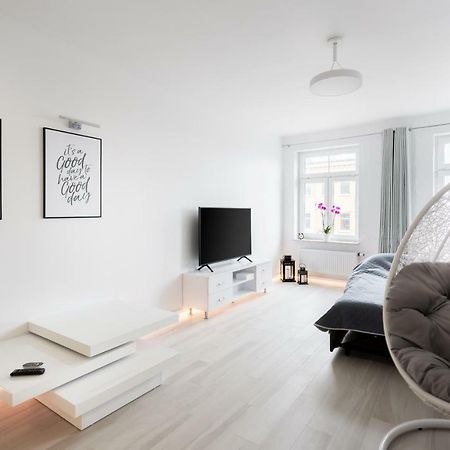 LAJŚNIJ sobie Apartment Poznań Extérieur photo